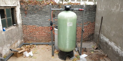 軟化水設(shè)備 登封每小時(shí)1噸全自動(dòng)軟水器的應(yīng)用與優(yōu)勢